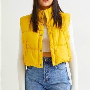 CROPPED PUFFER VEST